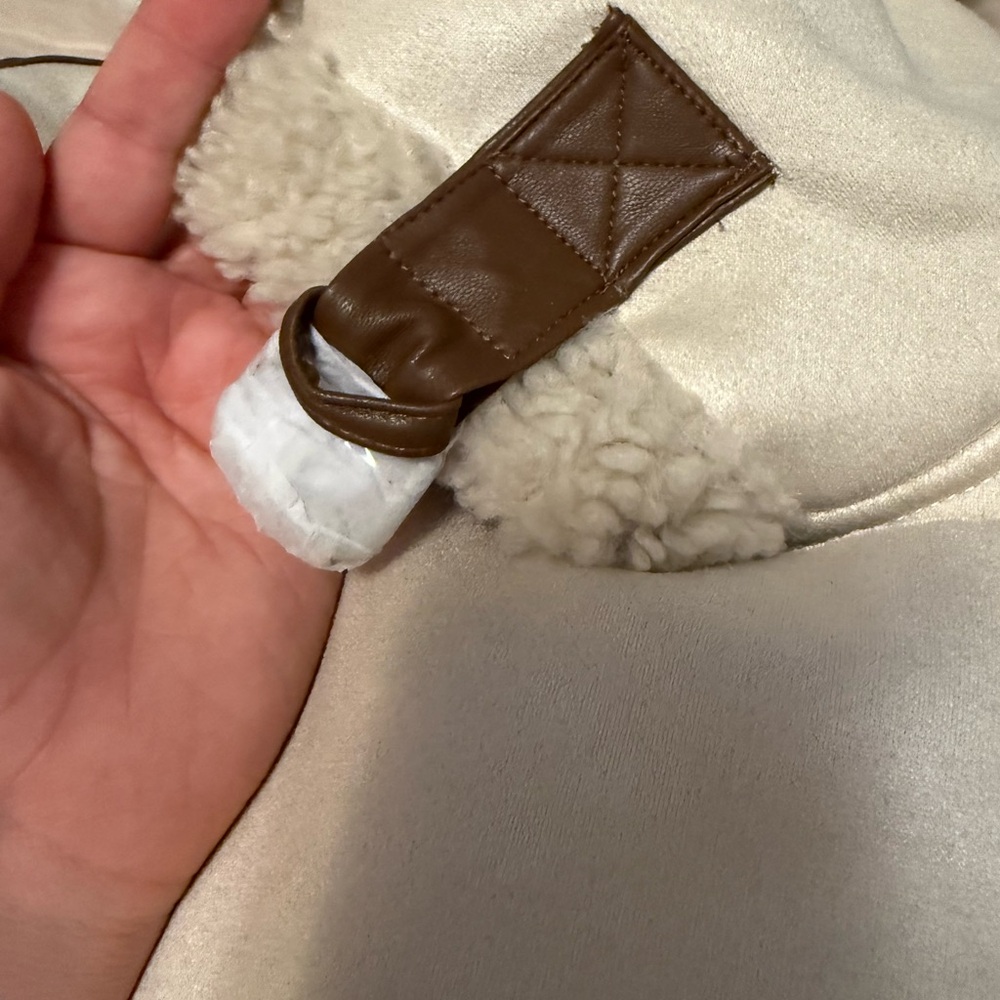 PrettyLittleThing Cream Shearling Jacket - Picture 10 of 14